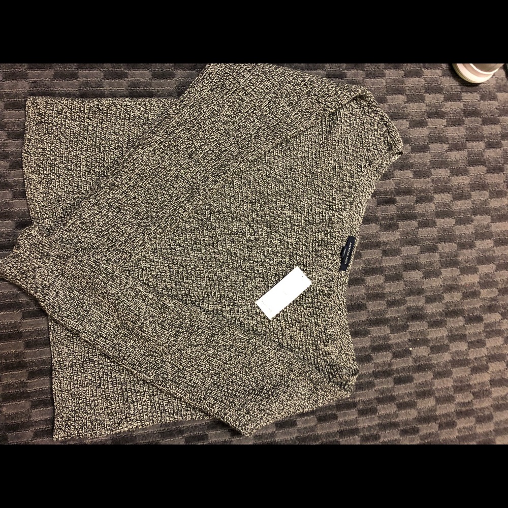 Crop sweater